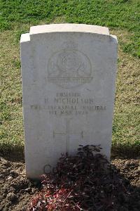 Ismailia War Memorial Cemetery - Nicholson, H